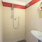 Отель Paris 3*