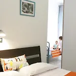 Paris 3*