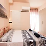 Paris 3* Римини