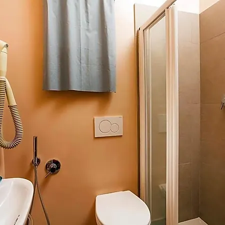 Paris Hotel