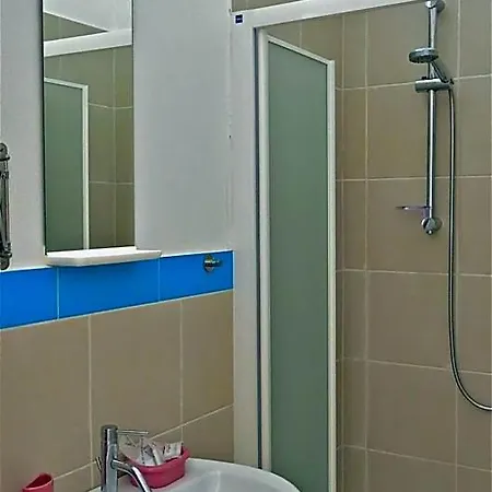 Paris Hotel 3*
