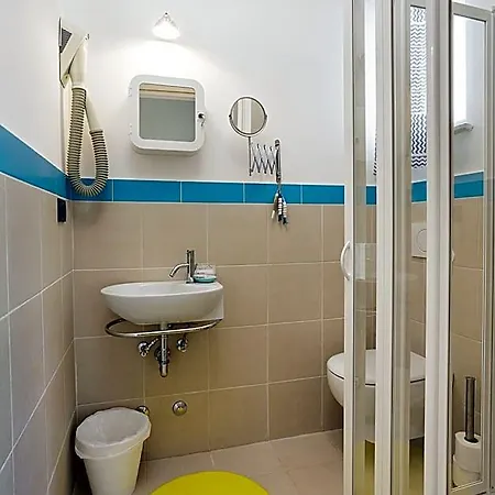 Hotel Paris 3*