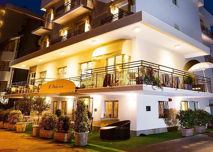 Paris Hotel