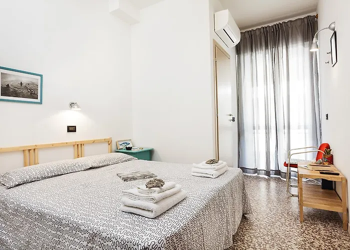 Paris Hotel