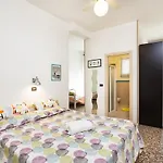 Отель Paris 3*